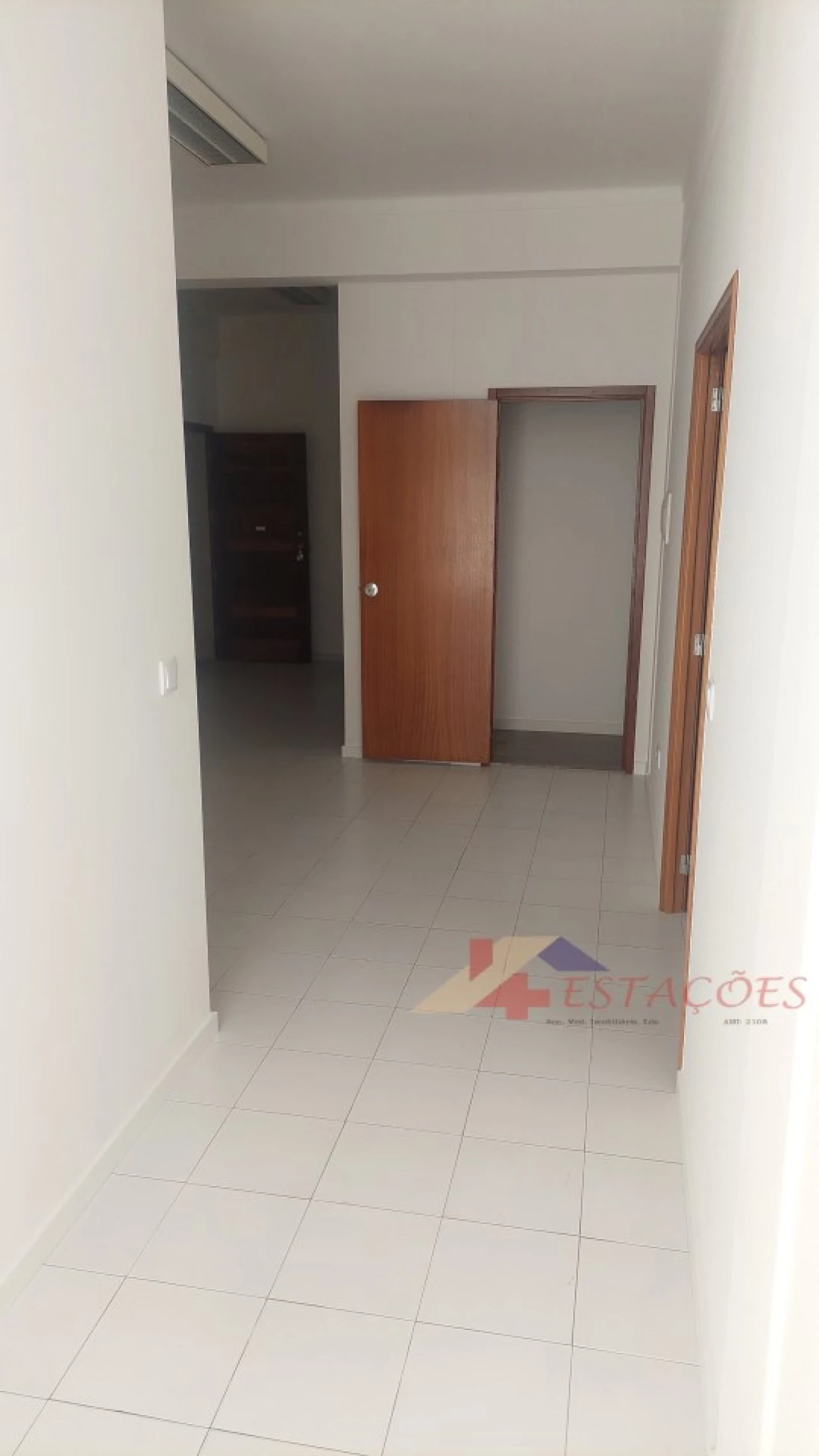 Apartamento T1 para Venda em Pombal Foto 4