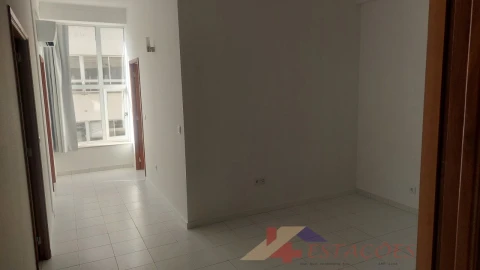 Apartamento T1 para Venda em Pombal