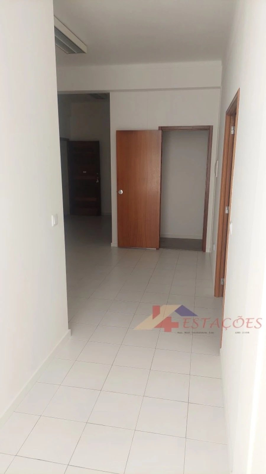 Apartamento T1 para Venda em Pombal Foto 4