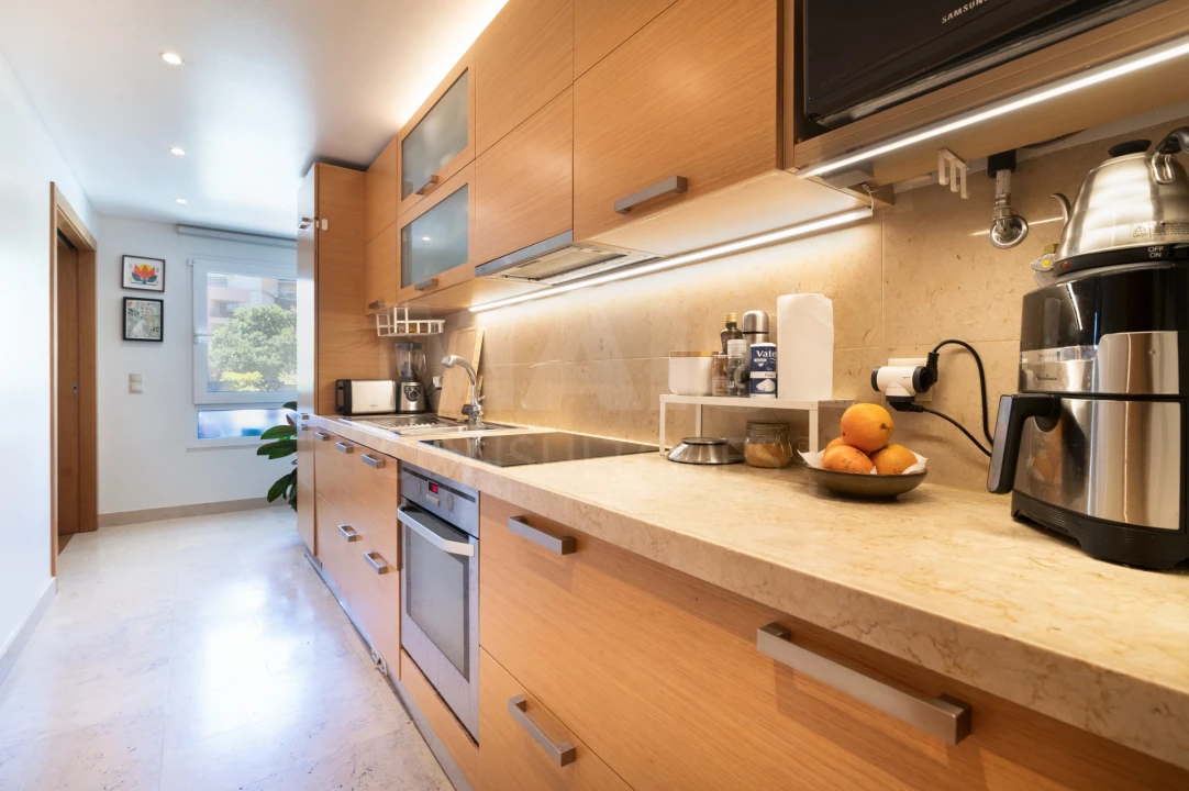 Apartamento T1 para Venda em Algés, Linda-A-Velha e Cruz Quebrada-Dafundo Foto 5