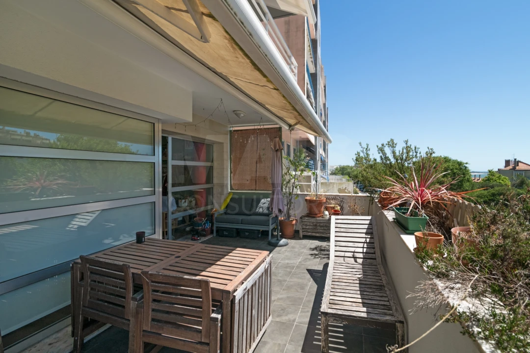 Apartamento T1 para Venda em Algés, Linda-A-Velha e Cruz Quebrada-Dafundo Foto 4