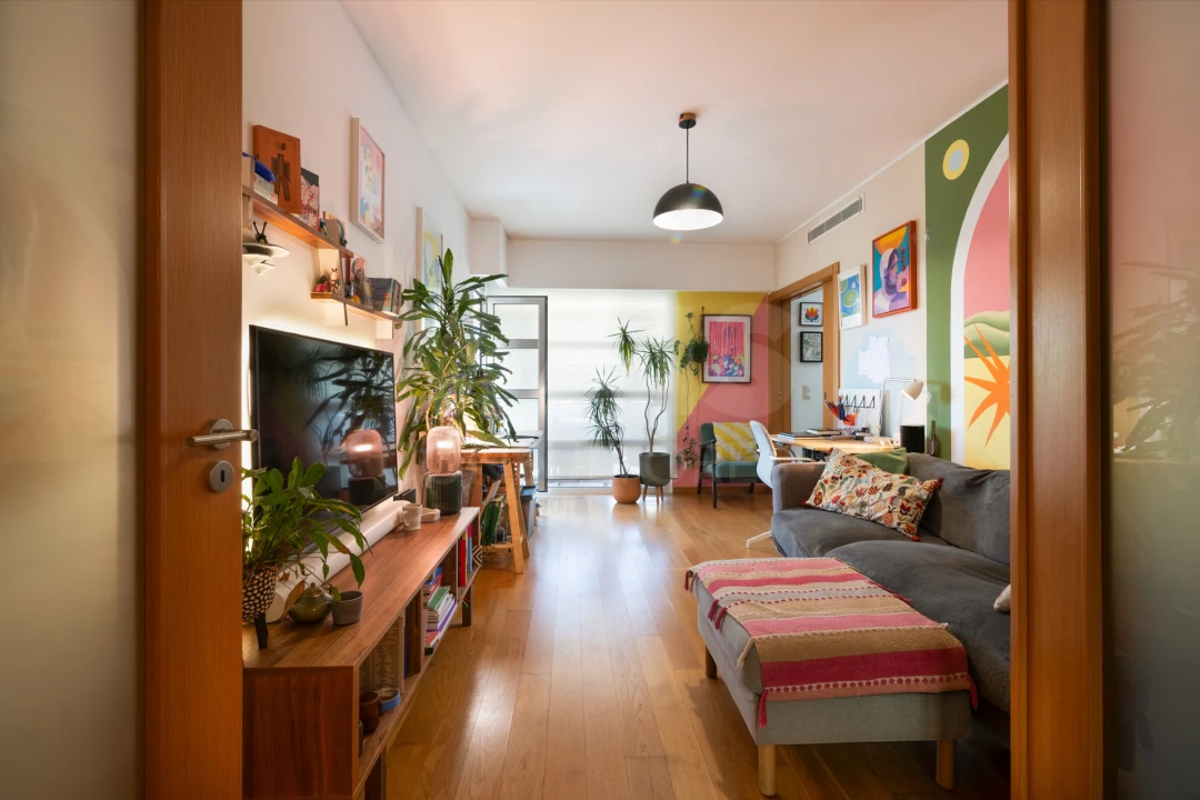Apartamento T1 para Venda em Algés, Linda-A-Velha e Cruz Quebrada-Dafundo Foto 1