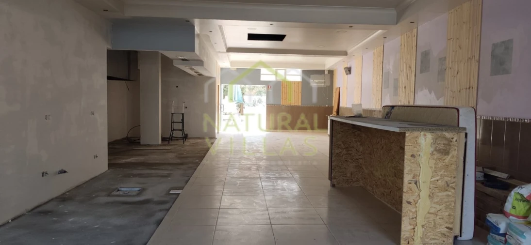 Loja para Arrendamento em Faro (Sé e São Pedro) Foto 4
