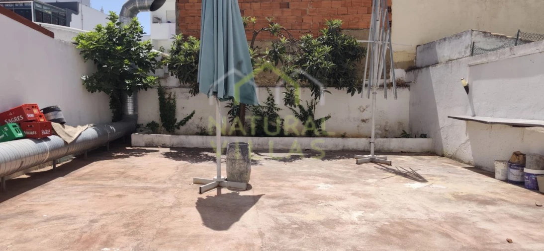 Loja para Arrendamento em Faro (Sé e São Pedro) Foto 7