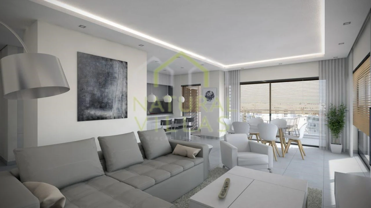 Apartamento T3 para Venda em Faro (Sé e São Pedro) Foto 1
