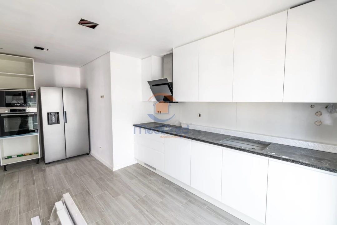 Apartamento T3 para Venda em Montijo e Afonsoeiro Foto 9