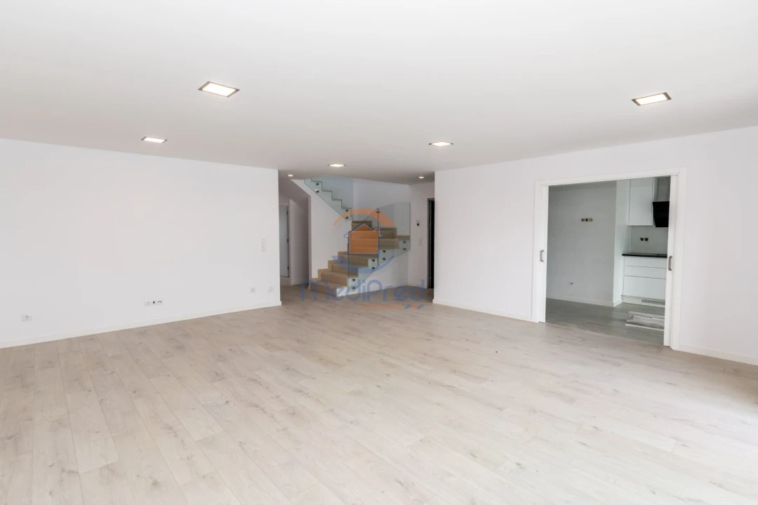 Apartamento T3 para Venda em Montijo e Afonsoeiro Foto 27