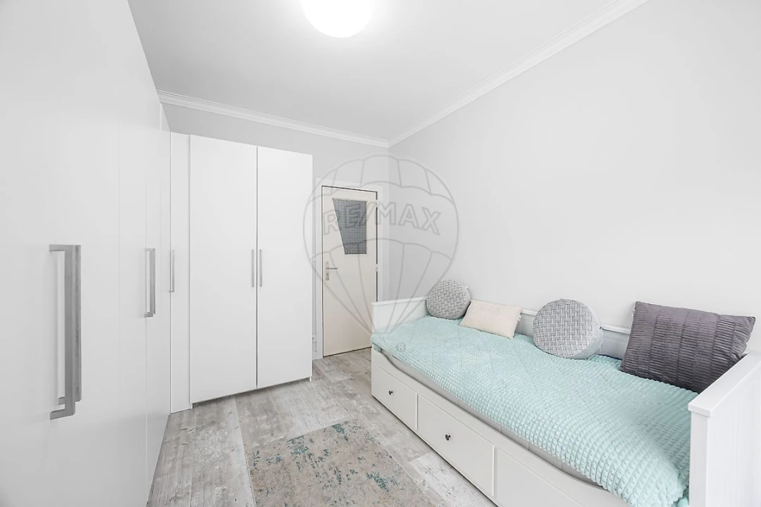 Apartamento T2 para Venda em Cacém e São Marcos Foto 1