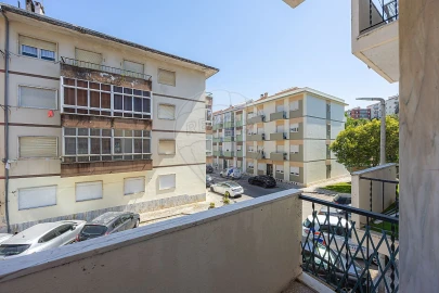 Apartamento T2 para Venda em Cacém e São Marcos
