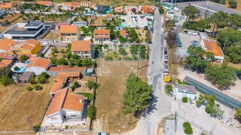 Terreno para Venda em Palhais e Coina