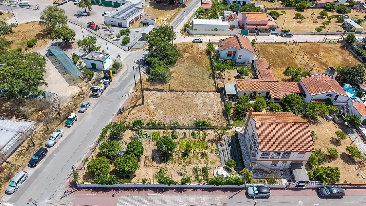 Terreno para Venda em Palhais e Coina Foto 4