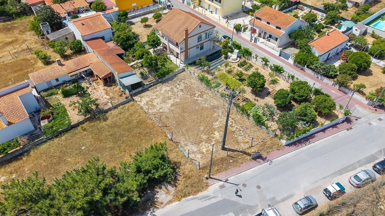 Terreno para Venda em Palhais e Coina Foto 8