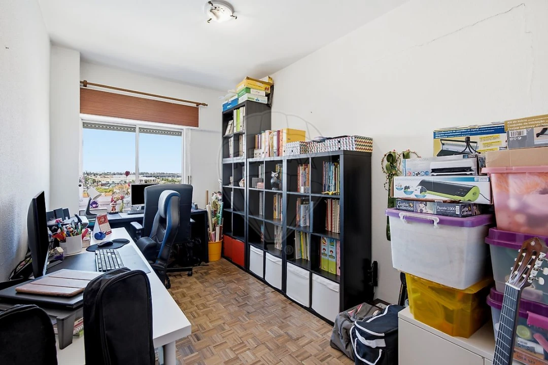 Apartamento T3 para Venda em Moita Foto 6
