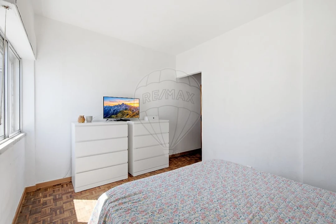 Apartamento T3 para Venda em Moita Foto 9