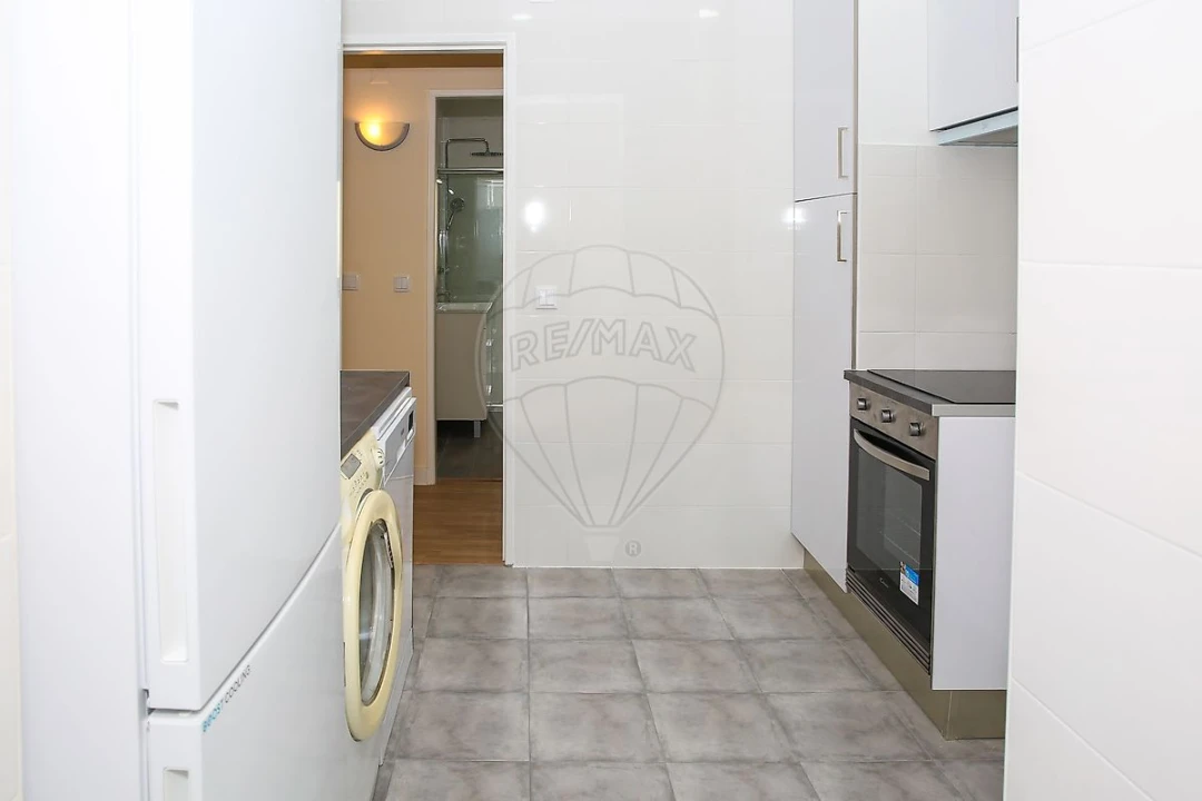 Apartamento T2 para Venda em Alverca do Ribatejo e Sobralinho Foto 7
