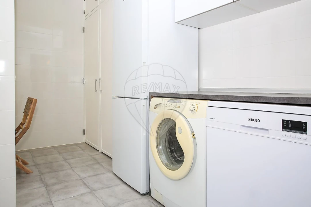 Apartamento T2 para Venda em Alverca do Ribatejo e Sobralinho Foto 1