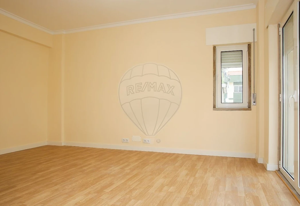 Apartamento T2 para Venda em Alverca do Ribatejo e Sobralinho Foto 12
