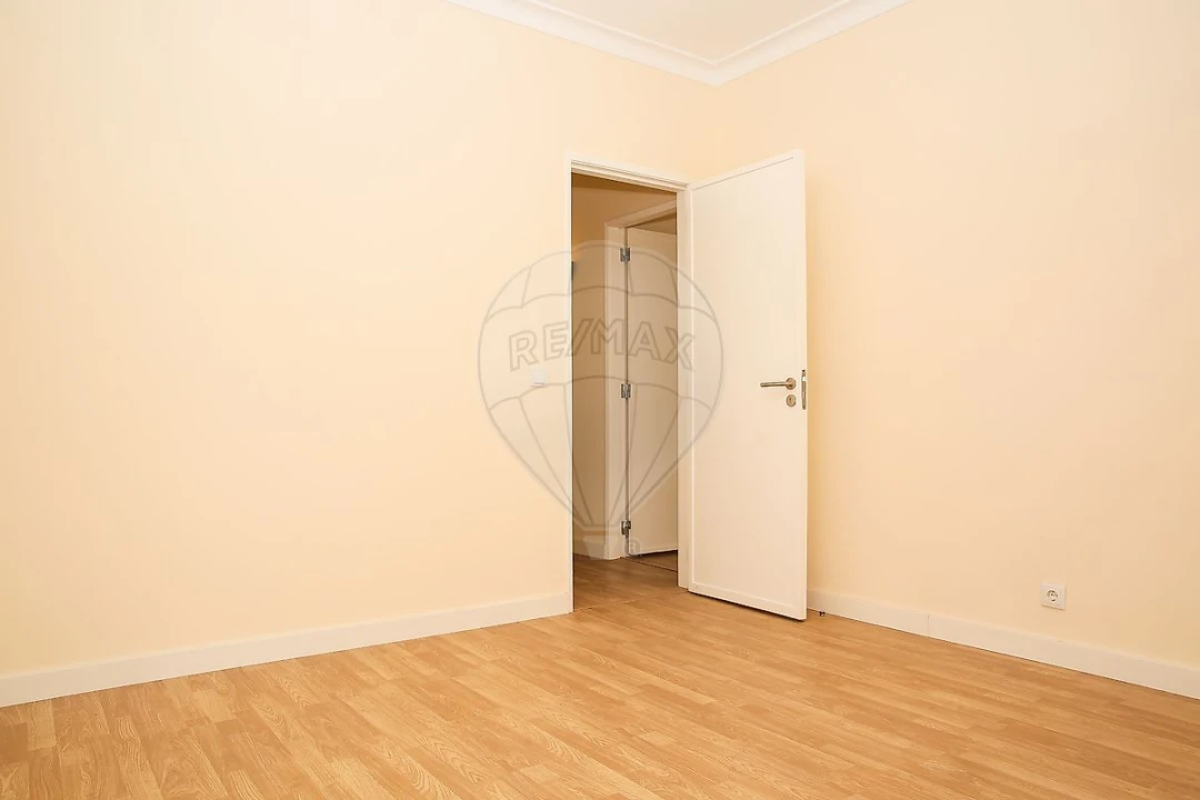 Apartamento T2 para Venda em Alverca do Ribatejo e Sobralinho Foto 25