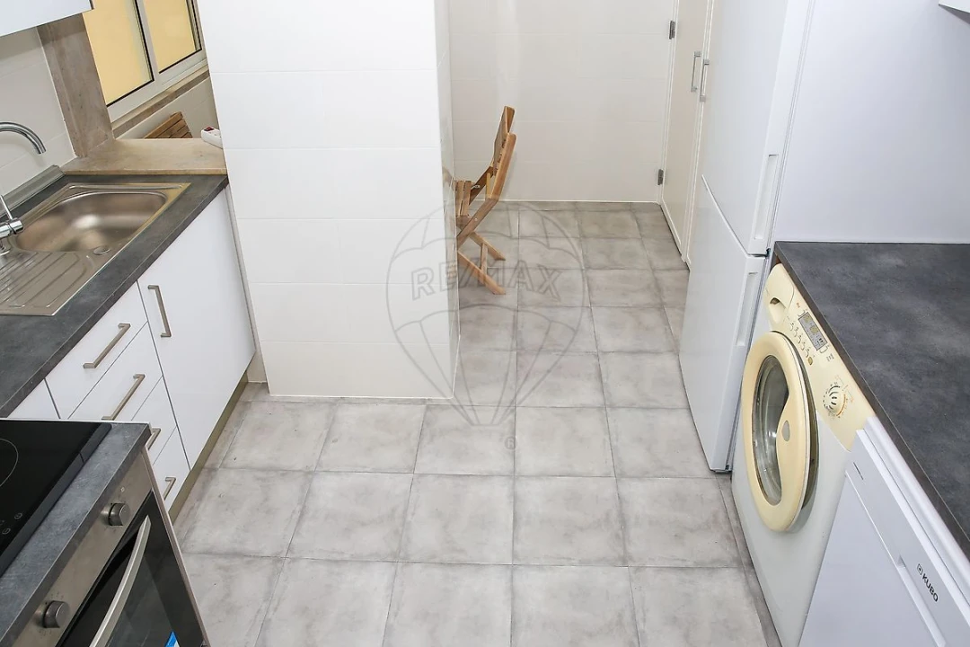 Apartamento T2 para Venda em Alverca do Ribatejo e Sobralinho Foto 4