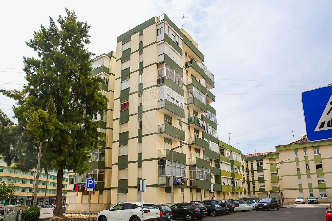 Apartamento T2 para Venda em Alverca do Ribatejo e Sobralinho Foto 29