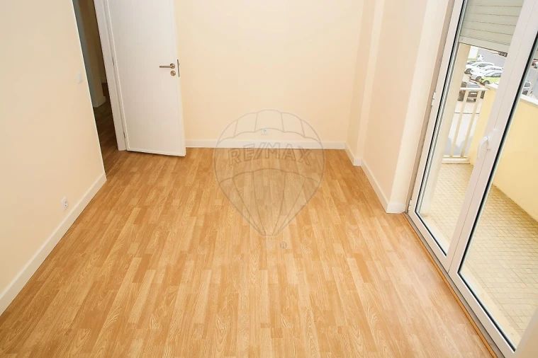 Apartamento T2 para Venda em Alverca do Ribatejo e Sobralinho Foto 19