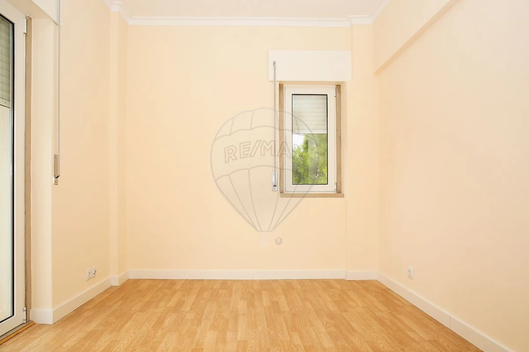 Apartamento T2 para Venda em Alverca do Ribatejo e Sobralinho Foto 16