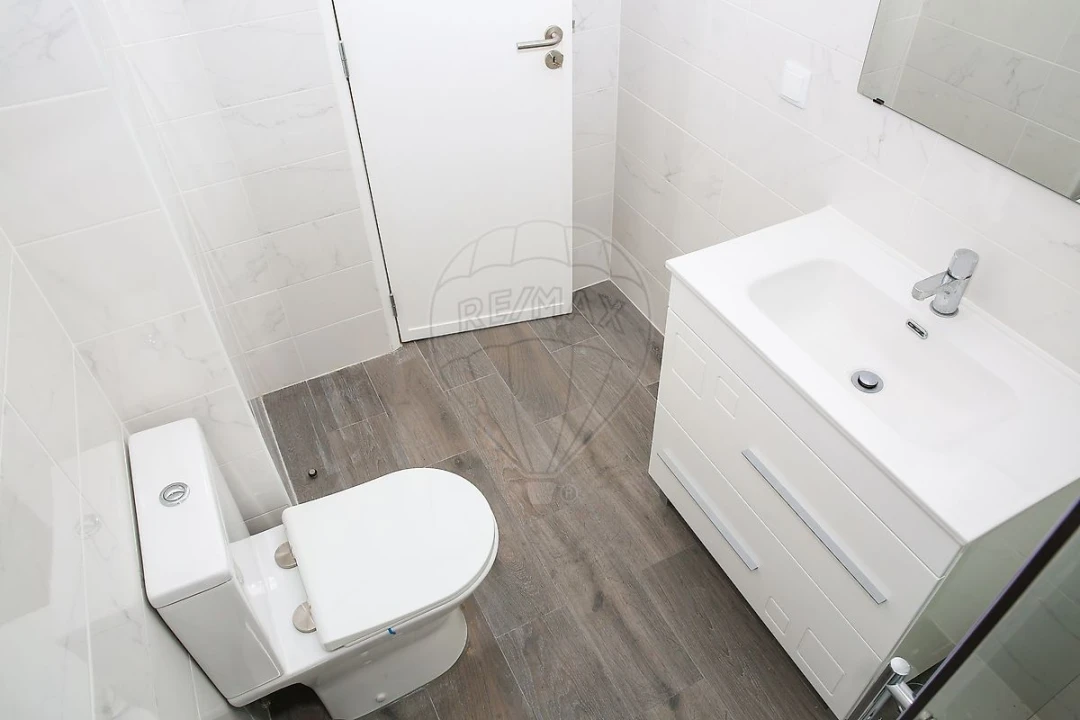 Apartamento T2 para Venda em Alverca do Ribatejo e Sobralinho Foto 30