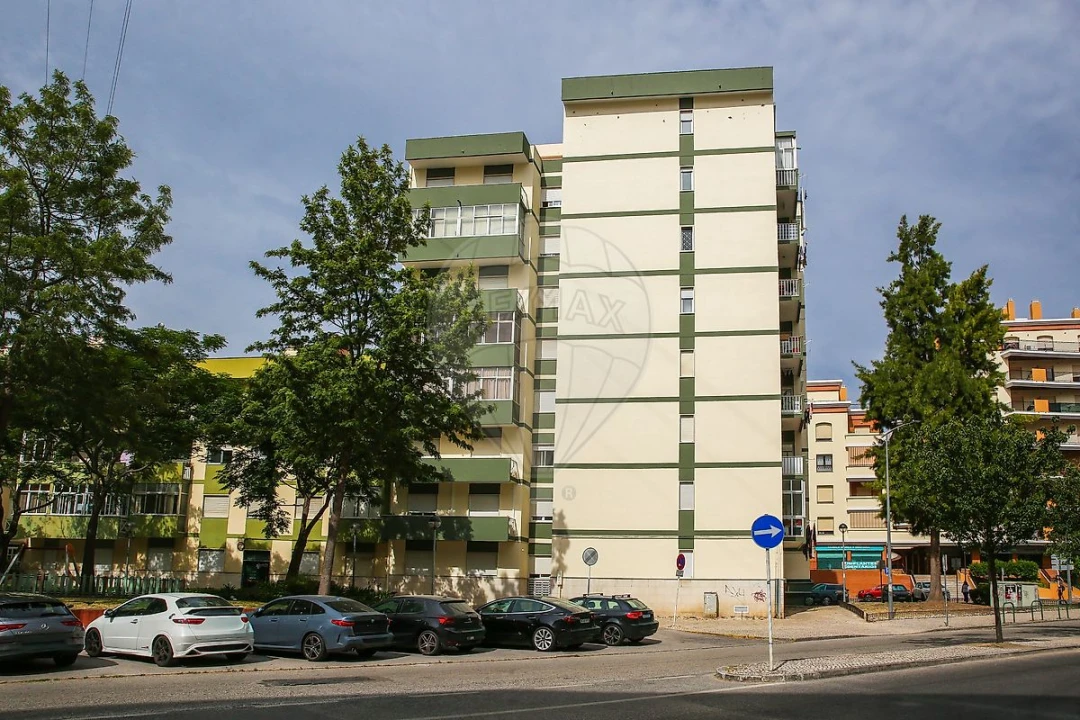 Apartamento T2 para Venda em Alverca do Ribatejo e Sobralinho Foto 33