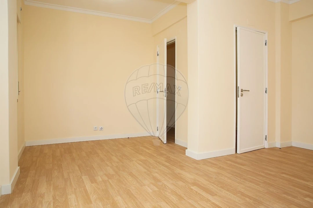 Apartamento T2 para Venda em Alverca do Ribatejo e Sobralinho Foto 11