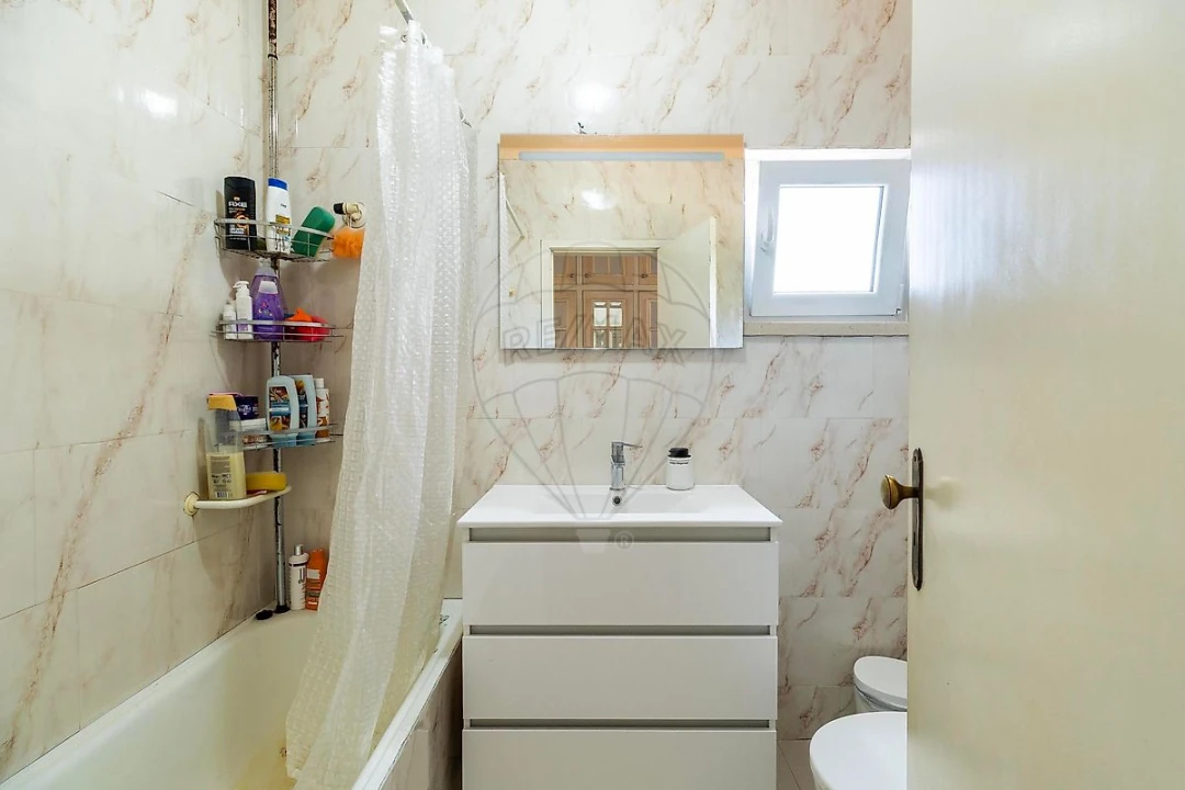 Apartamento T3 para Venda em Loures Foto 29