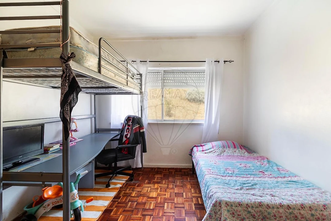Apartamento T3 para Venda em Loures Foto 38