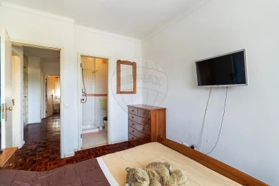 Apartamento T3 para Venda em Loures