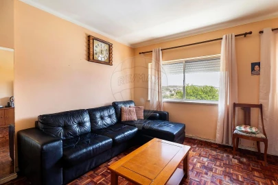 Apartamento T3 para Venda em Loures