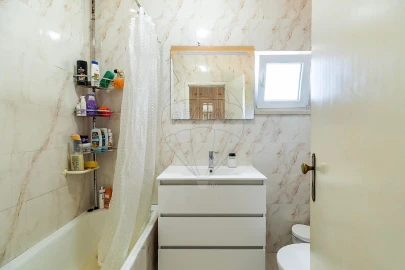 Apartamento T3 para Venda em Loures