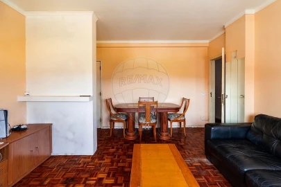 Apartamento T3 para Venda em Loures
