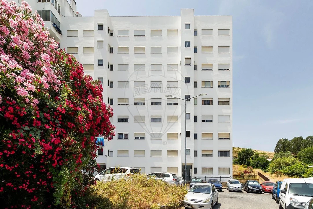 Apartamento T3 para Venda em Loures Foto 46