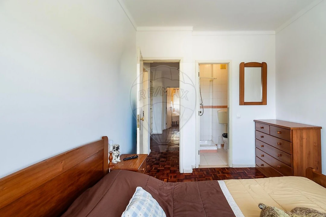 Apartamento T3 para Venda em Loures Foto 24