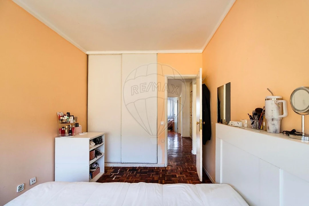 Apartamento T3 para Venda em Loures Foto 35