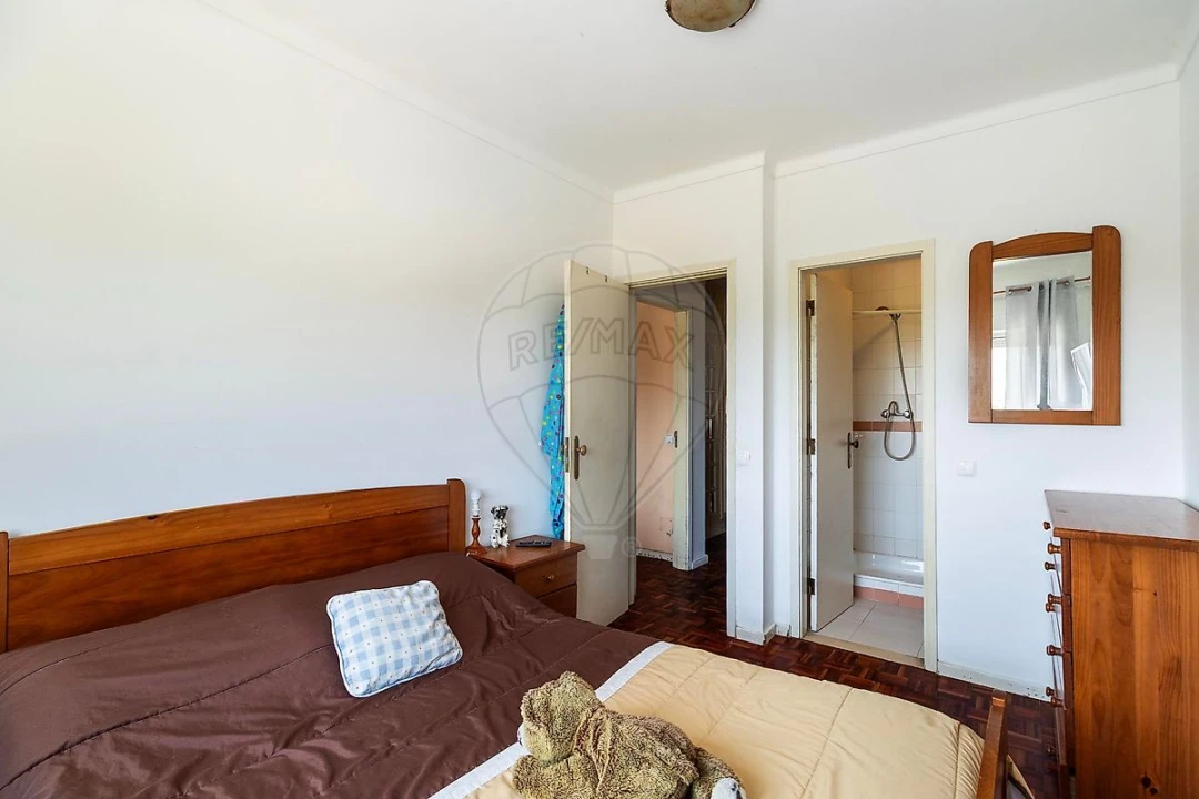 Apartamento T3 para Venda em Loures Foto 23