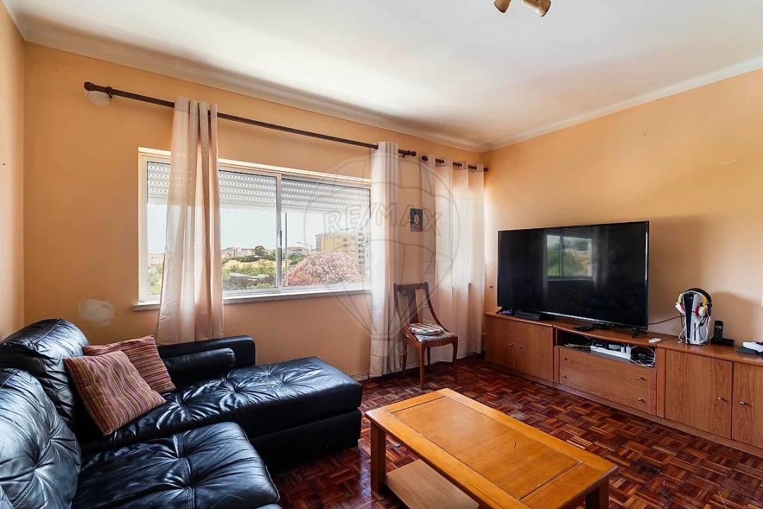 Apartamento T3 para Venda em Loures Foto 16
