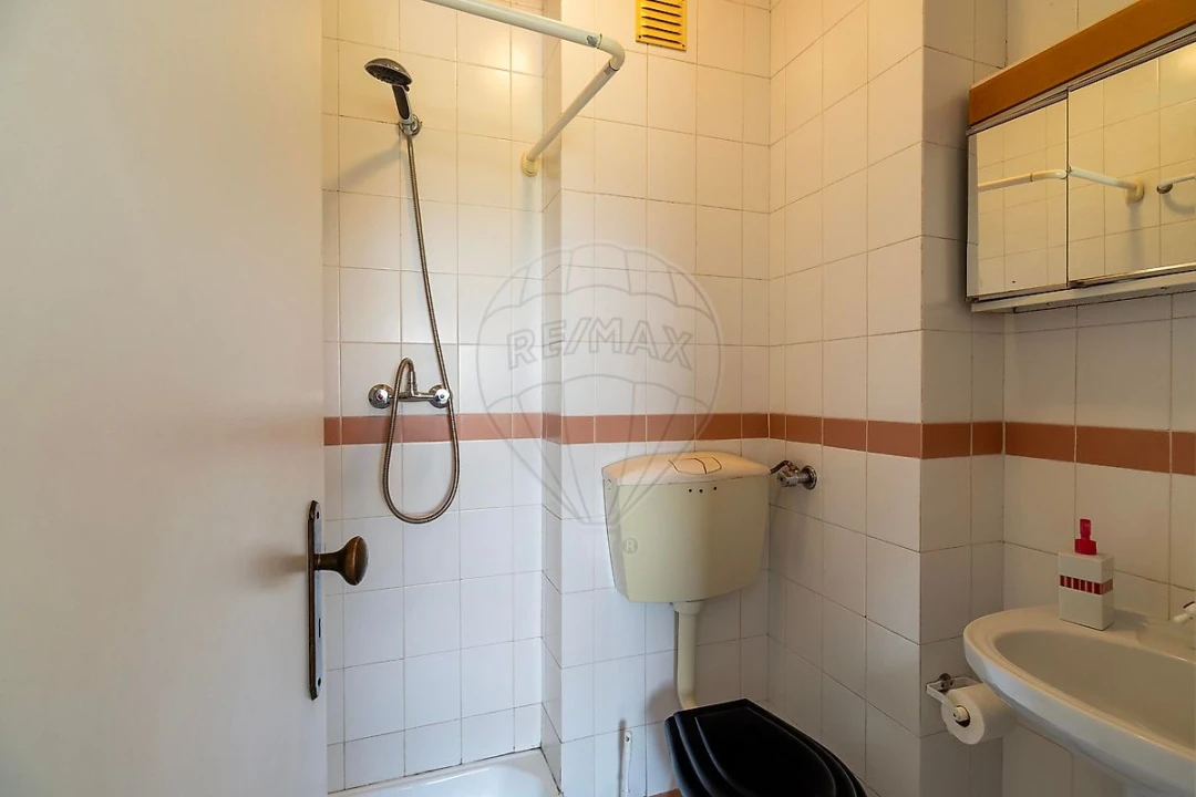 Apartamento T3 para Venda em Loures Foto 22