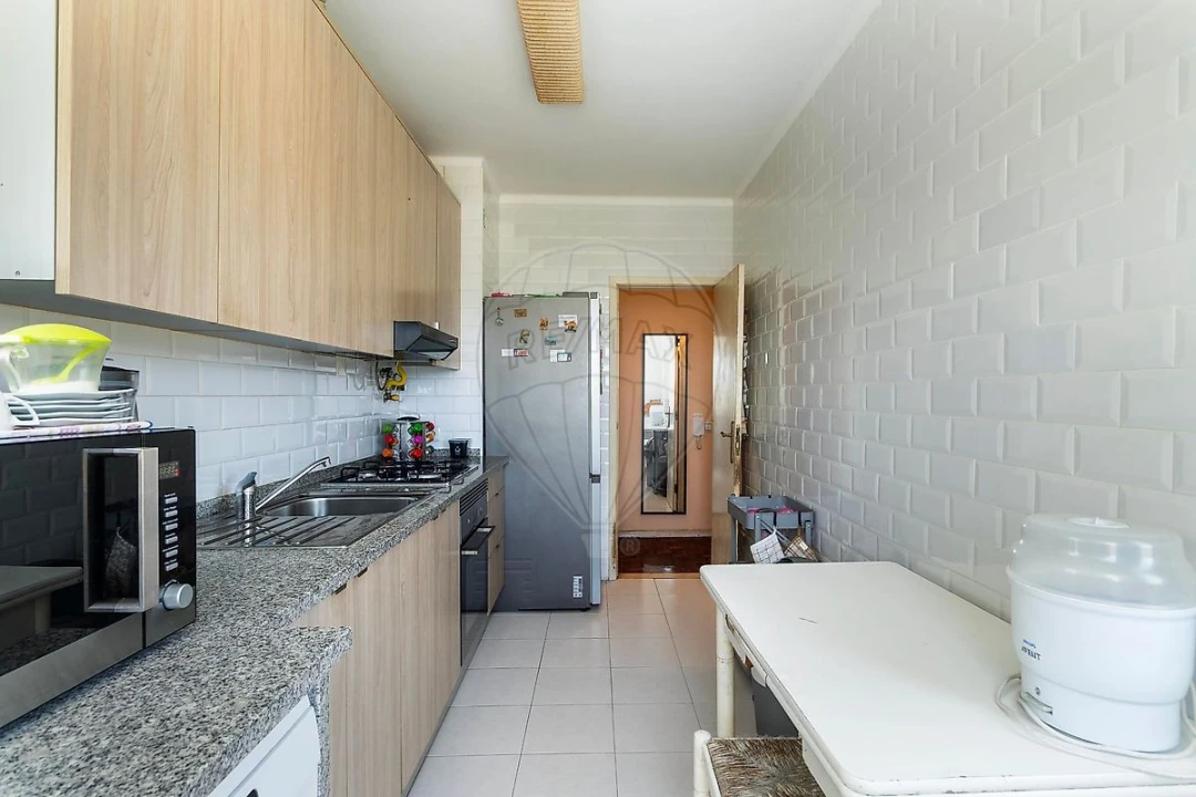 Apartamento T3 para Venda em Loures Foto 6