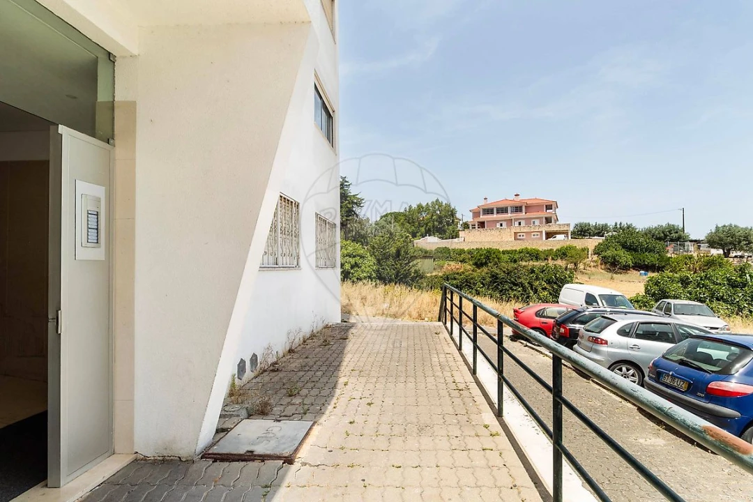 Apartamento T3 para Venda em Loures Foto 47
