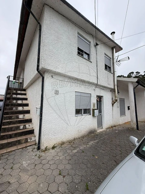 Moradia T5 para Venda em Palhaça