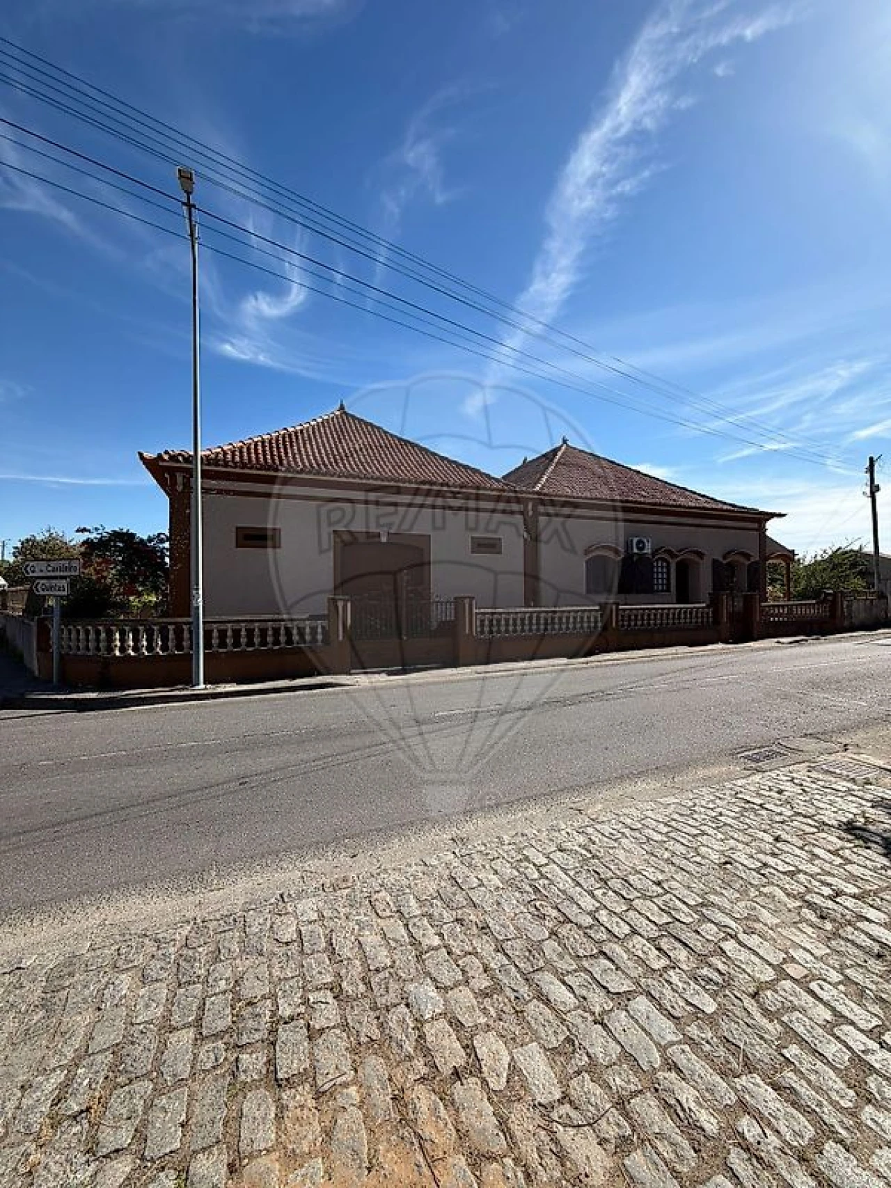 Moradia T3 para Venda em Bustos, Troviscal e Mamarrosa Foto 1