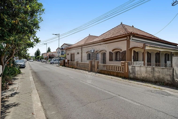 Moradia T3 para Venda em Bustos, Troviscal e Mamarrosa Foto 23
