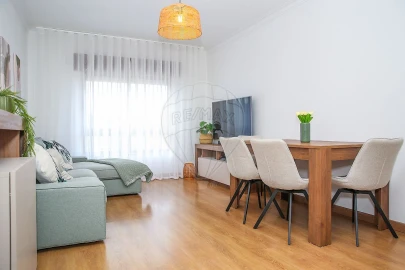Apartamento T2 para Venda em Cacém e São Marcos