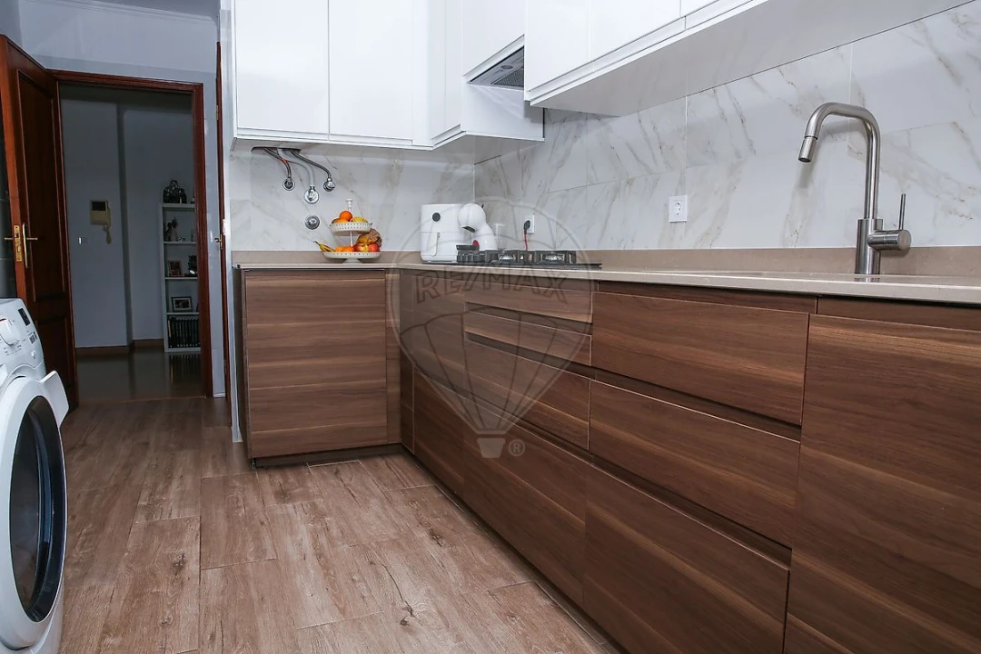 Apartamento T2 para Venda em Cacém e São Marcos Foto 27