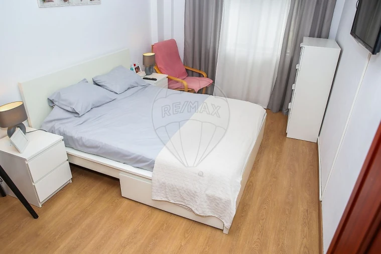 Apartamento T2 para Venda em Cacém e São Marcos Foto 16