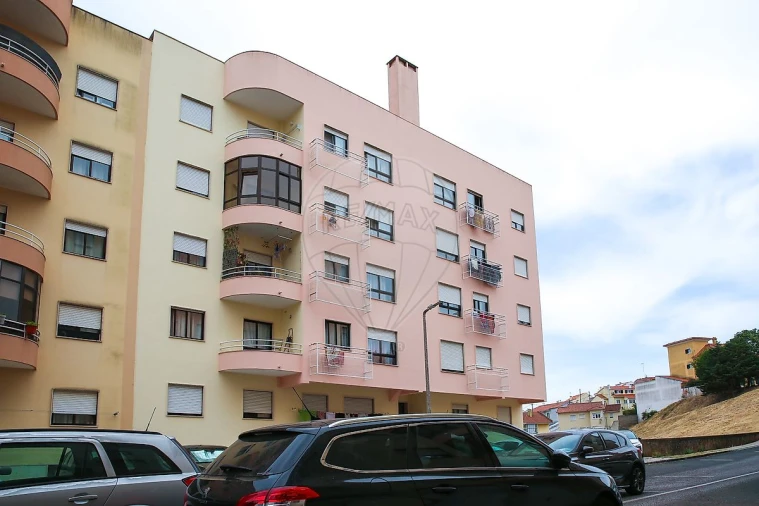 Apartamento T2 para Venda em Cacém e São Marcos Foto 32
